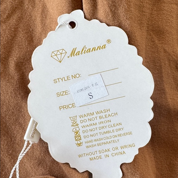 Women's Tan Long Sleeve Top - Picture 3 of 5